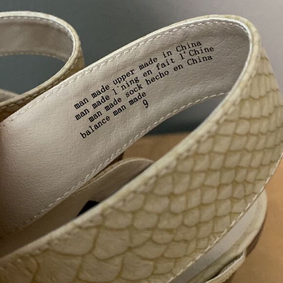 BC Born In California Lace Up Vegan Heel Taupe Tan Faux Snakeskin - Picture 9 of 10